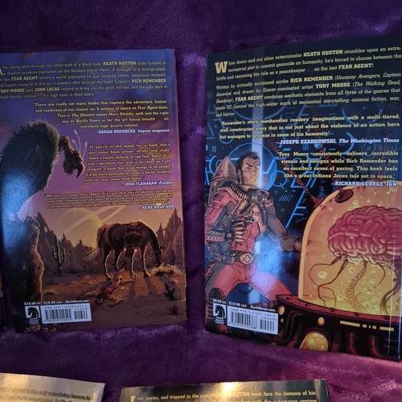 Fear Agent Comic Book Collection - Picture 6 of 8